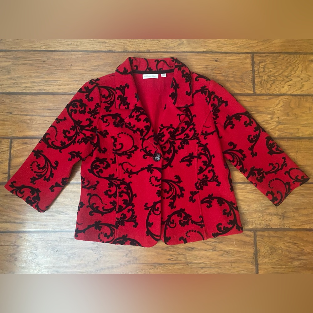 Coldwater Creek Red & Black Velvet Scroll Blazer Jacket Size M – Like New